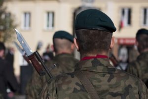 Bajonett Kampfmesser kaufen Militärmesser, Armeemesser