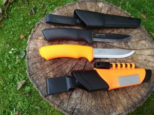 mora black messer bushcraft